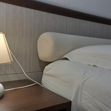 Bed and Breakfast Domo - Guest-House Il Nespolo Fiorito Orosei Exterior foto