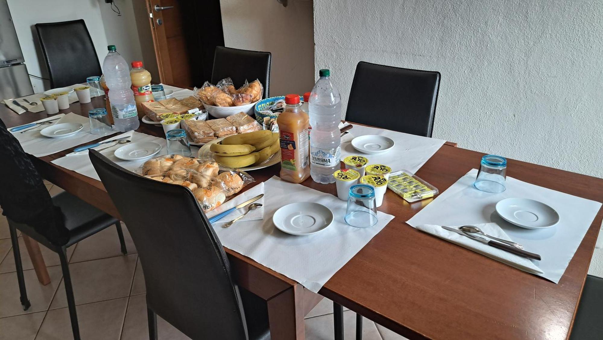 Bed and Breakfast Domo - Guest-House Il Nespolo Fiorito Orosei Exterior foto