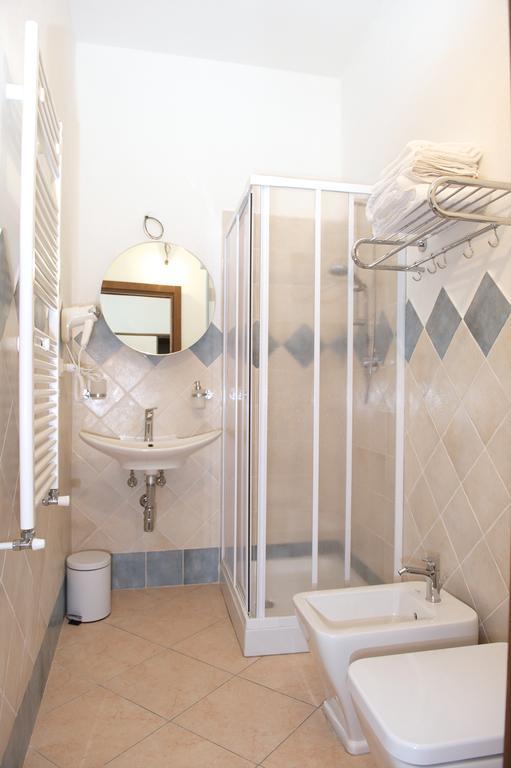 Bed and Breakfast Domo - Guest-House Il Nespolo Fiorito Orosei Exterior foto